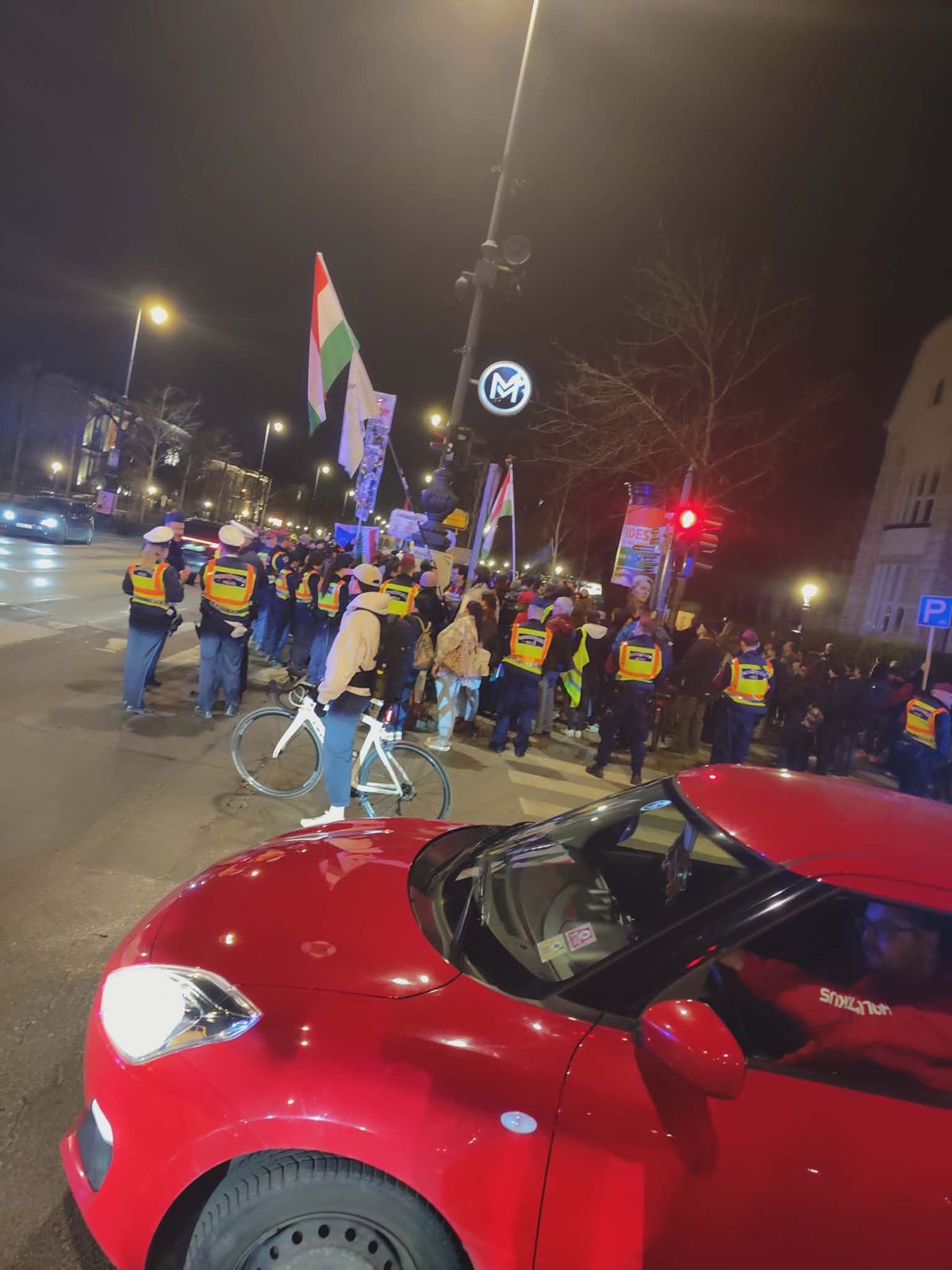 Hadházy Ákos tüntetés