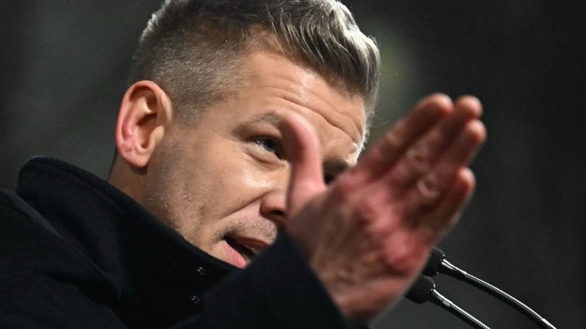 Orbán Balázs: Ne színészkedjen Magyar Péter!