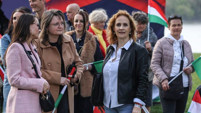 Orbán Viktor országjárás Esztergom
kampány
választás
