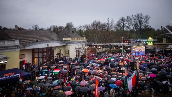 Orbán Viktor országjárás Szolnok
kampány
választás
