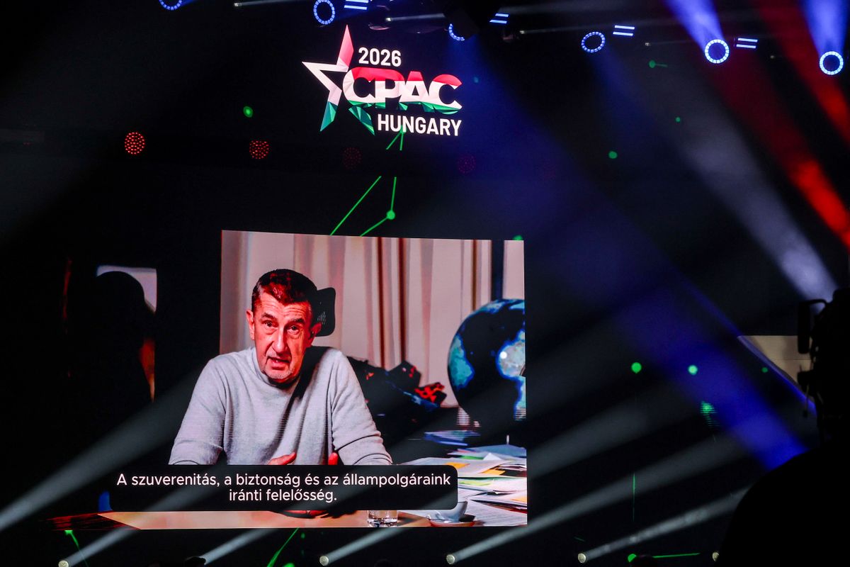 Andrej Babis sajnálatát fejezte ki, amiért nem lehet személyesen jelen 