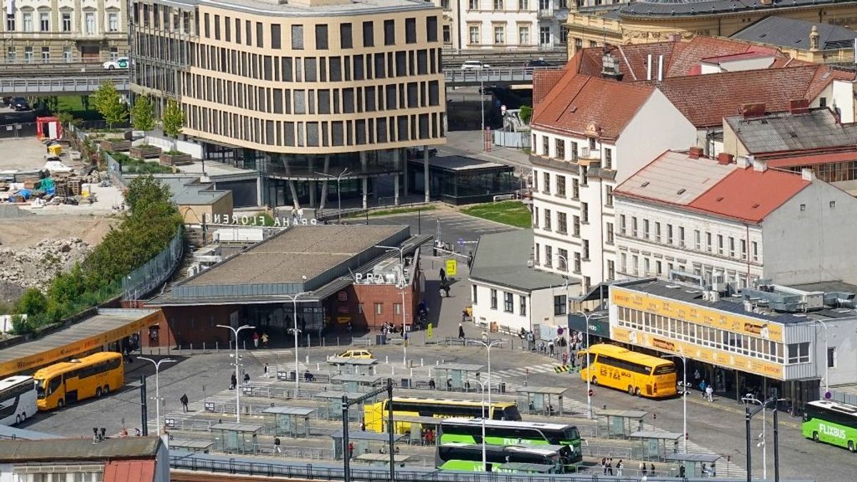 Ukrán fegyvercsempészet: kemény lépésre készül a cseh kormány