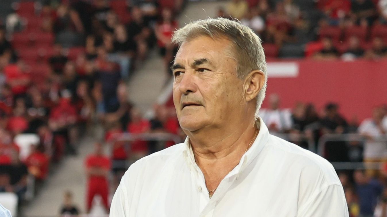 Nagy Antal
Budapest 20240804 labdarúgás NB2 NBII Honvéd - Tatabánya Fotó: dömötör Csaba Nemzeti Sport  Kozma MIhály  Gyimesi László   Garaba Imre   Nagy Antal