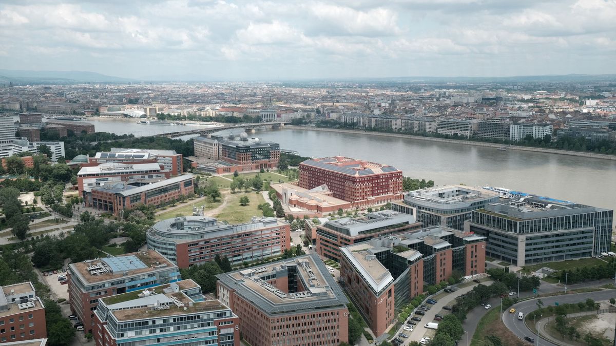 Lezárják az Infopark egy részét. 