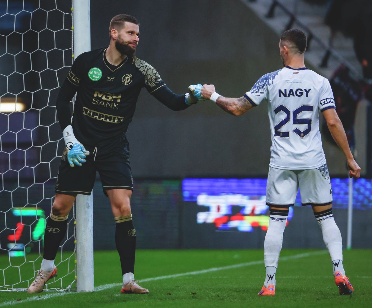 Saját csapattársa, Nagy Zsolt vette be Szappanos Péter kapuját