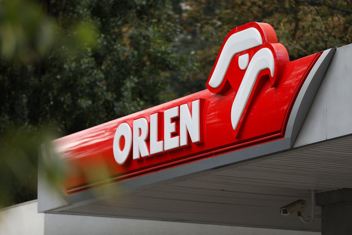 A németek Lengyelországba járnak, azonban a lengyelek is átjárnak tankolni a határ másik oldalára Szlovákiába