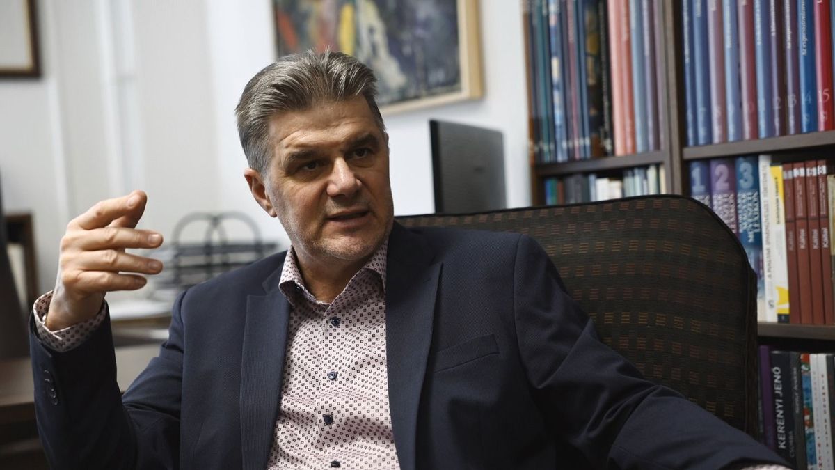 A magyar művész a saját hazájában próféta, külföldön már kevésbé – vallja Fertőszögi Péter