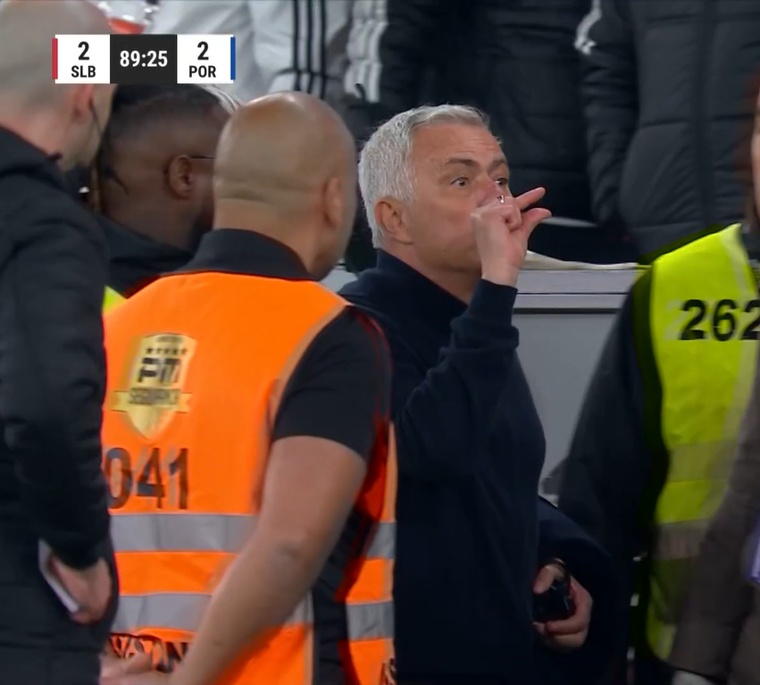 José Mourinho, amikor megindult a Porto kispadja felé