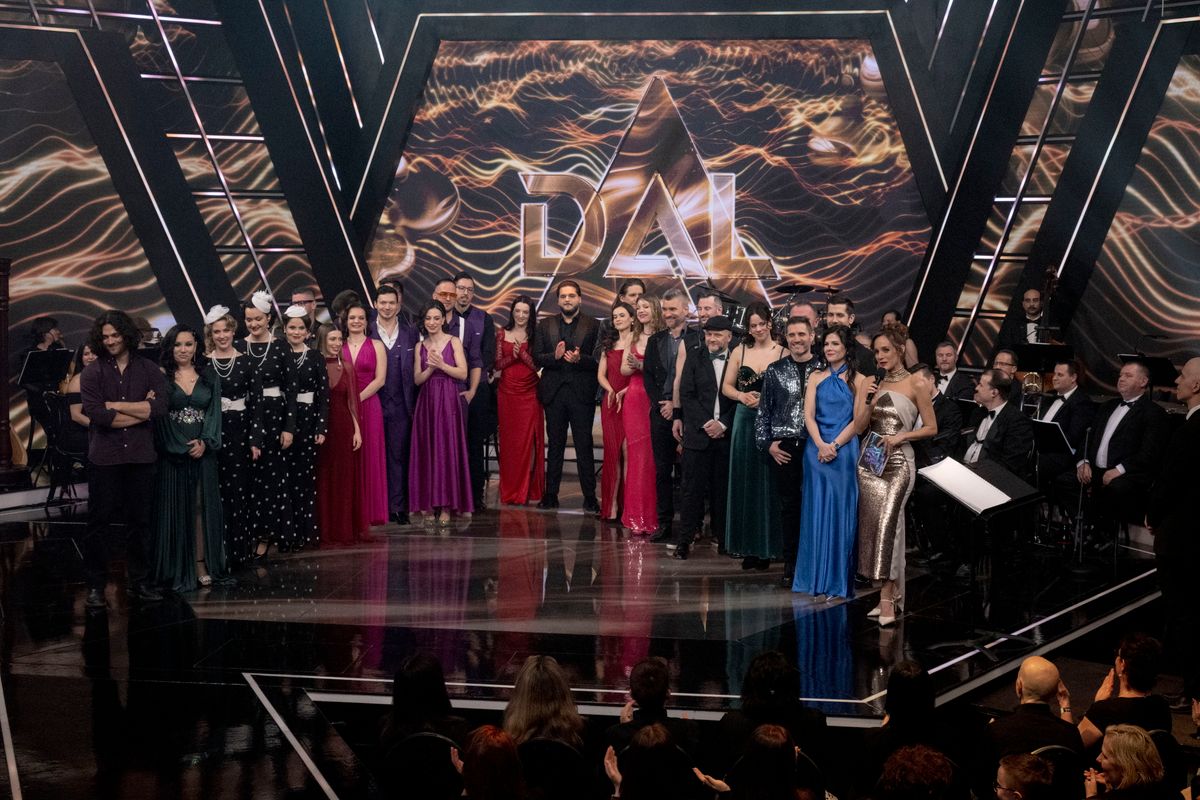 Budapest, 2026. március 28.A Dal 2026 televíziós show-műsor döntőjének fellépői, középen a győztes Re Va Dame, a Veled álmodtam című dal előadója a Médiaszolgáltatás-támogató és Vagyonkezelő Alap (MTVA) óbudai stúdiójában 2026. március 28-án.MTI/Szigetváry Zsolt