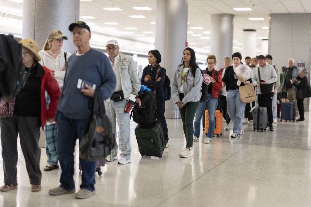 Repülőtéri káoszt okozott a kormányzati leállás az Egyesült Államokban (Illusztráció, forrás: Getty Images via AFP)