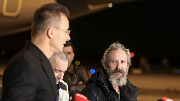 megérkeztek magyar földre a kárpátaljai hadifoglyok
Szijjártó Péter