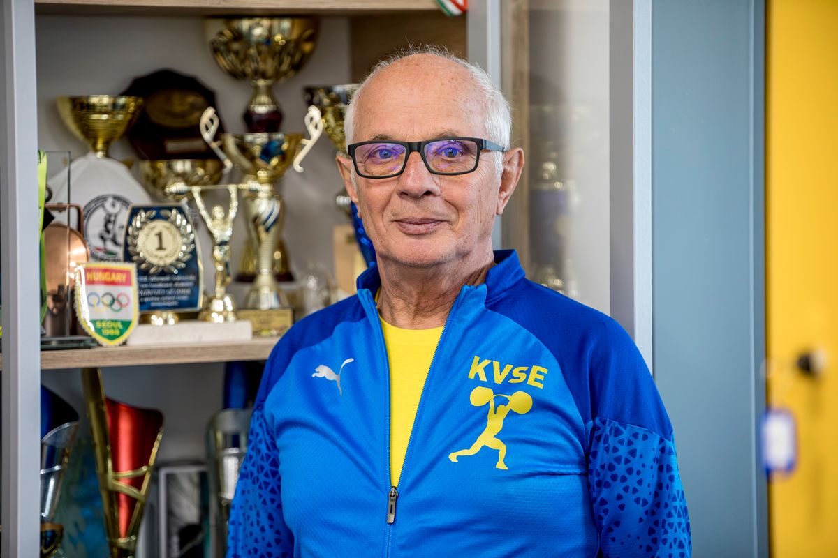 20260324 Kazincbarcika
Pátrovics Géza senior súlyemelő bajnok
Fotó: Takács József TJ
Észak-Magyarország
A képen: Pátrovics Géza, súlyemelő