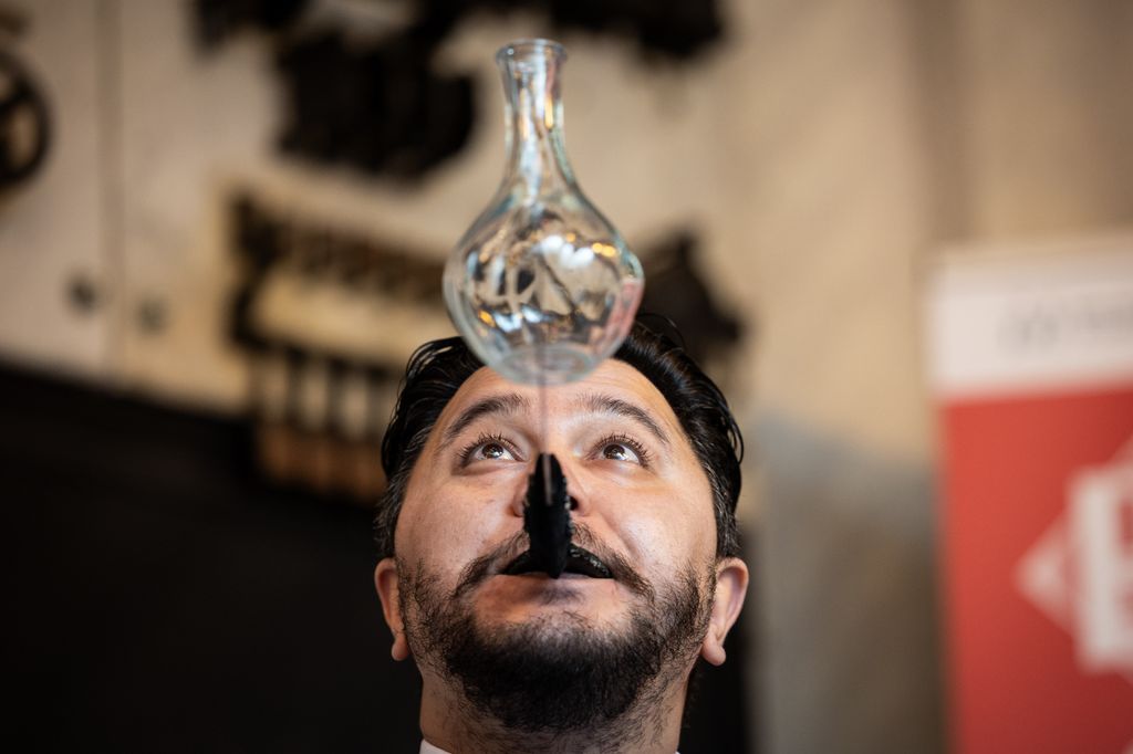 Fő a kávé kiállítás megnyitója