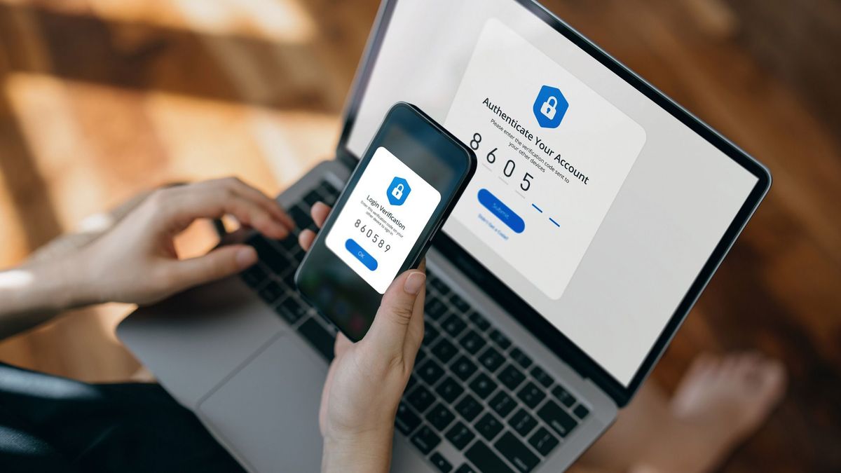 Új módszer terjed, a rendőrség nevében csalták ki a milliókat