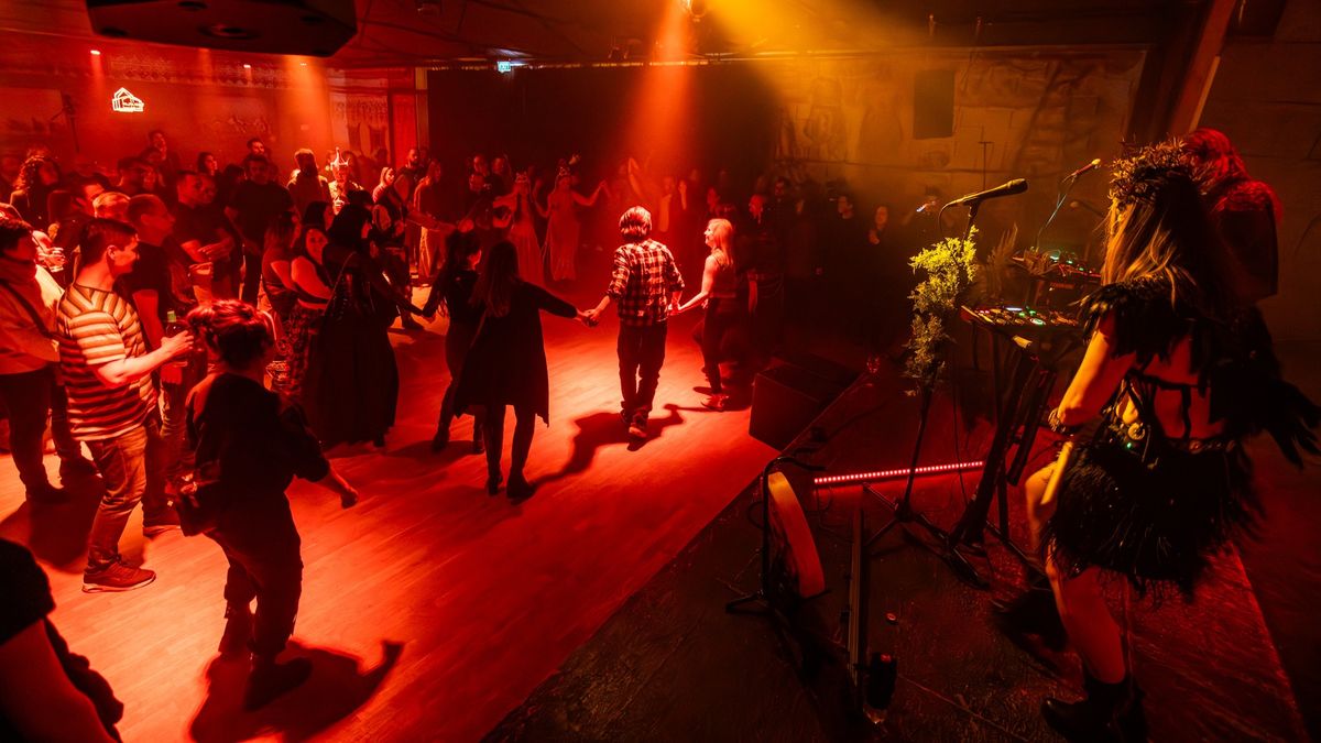 Ingyenes családi nap vár mindenkit a budai Fonóban