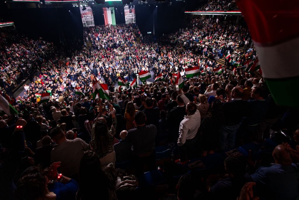 Orbán Viktor Lázár János Debrecen DPK HEGY