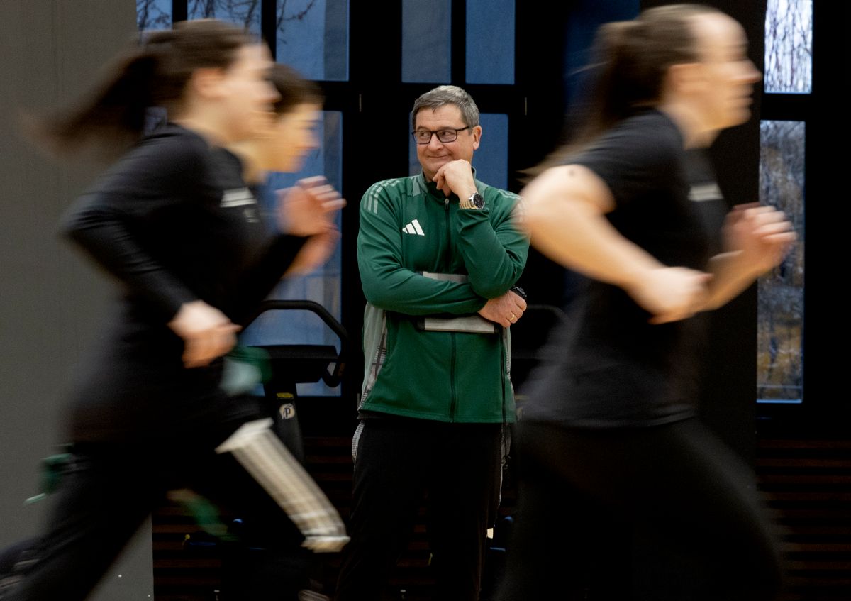 20260303 Felcsút 
A magyar női kézilabda-válogatott edzése 
fotó: Mirkó István MI
MW
képen: Golovin Vlagyimir szövetségi kapitány