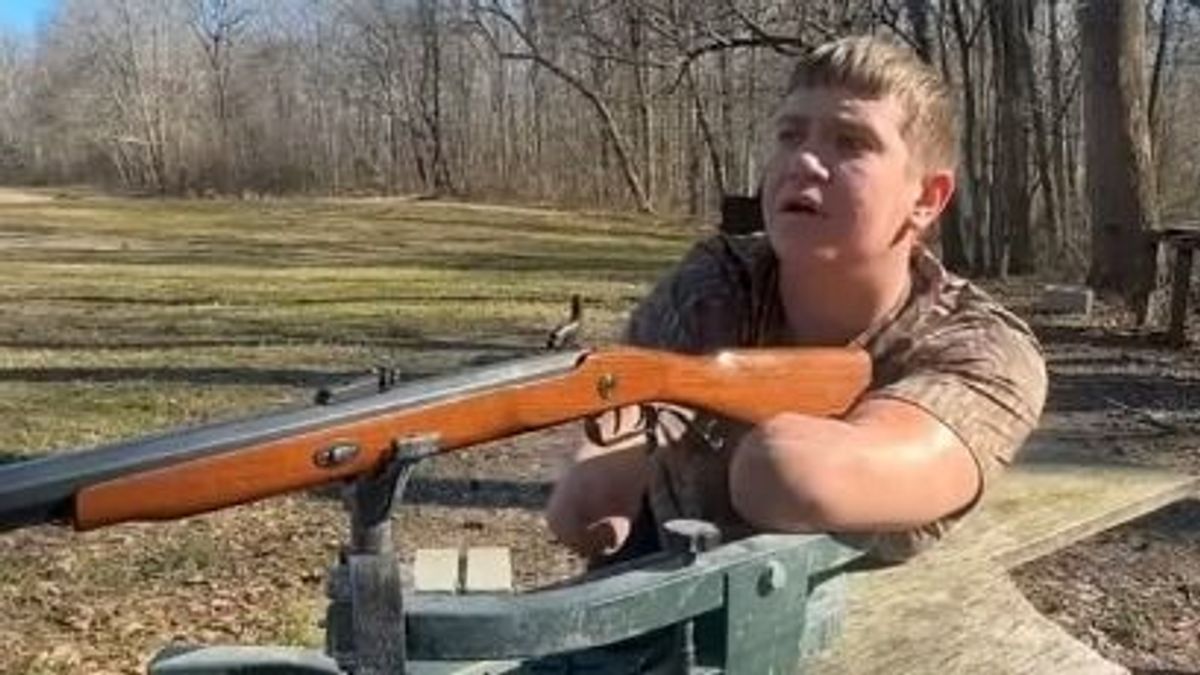 Végtagjait amputálták, mégis lelőtte utasát az autóban, majd elhajtott + videó