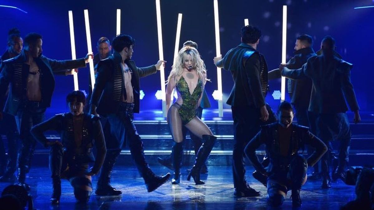 Újabb botrány az egykori popdíva körül: bilincsben vitték el Britney Spearst