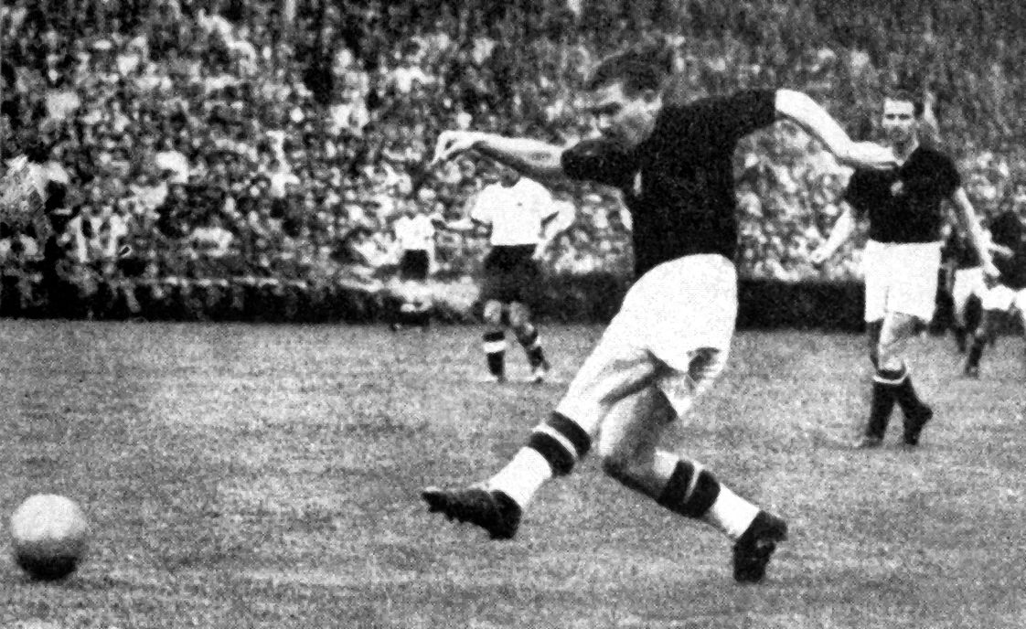 Hungary's Ferenc Puskas scores the 1:0 against Germany in the 1954 FIFA World Cup final at Bern's Wankdorf stadium in Switzerland on July 4th. (Photo by Schirner Sportfoto Archiv / B3649_Schirner_Sportfoto_Archiv / dpa Picture-Alliance via AFP)
