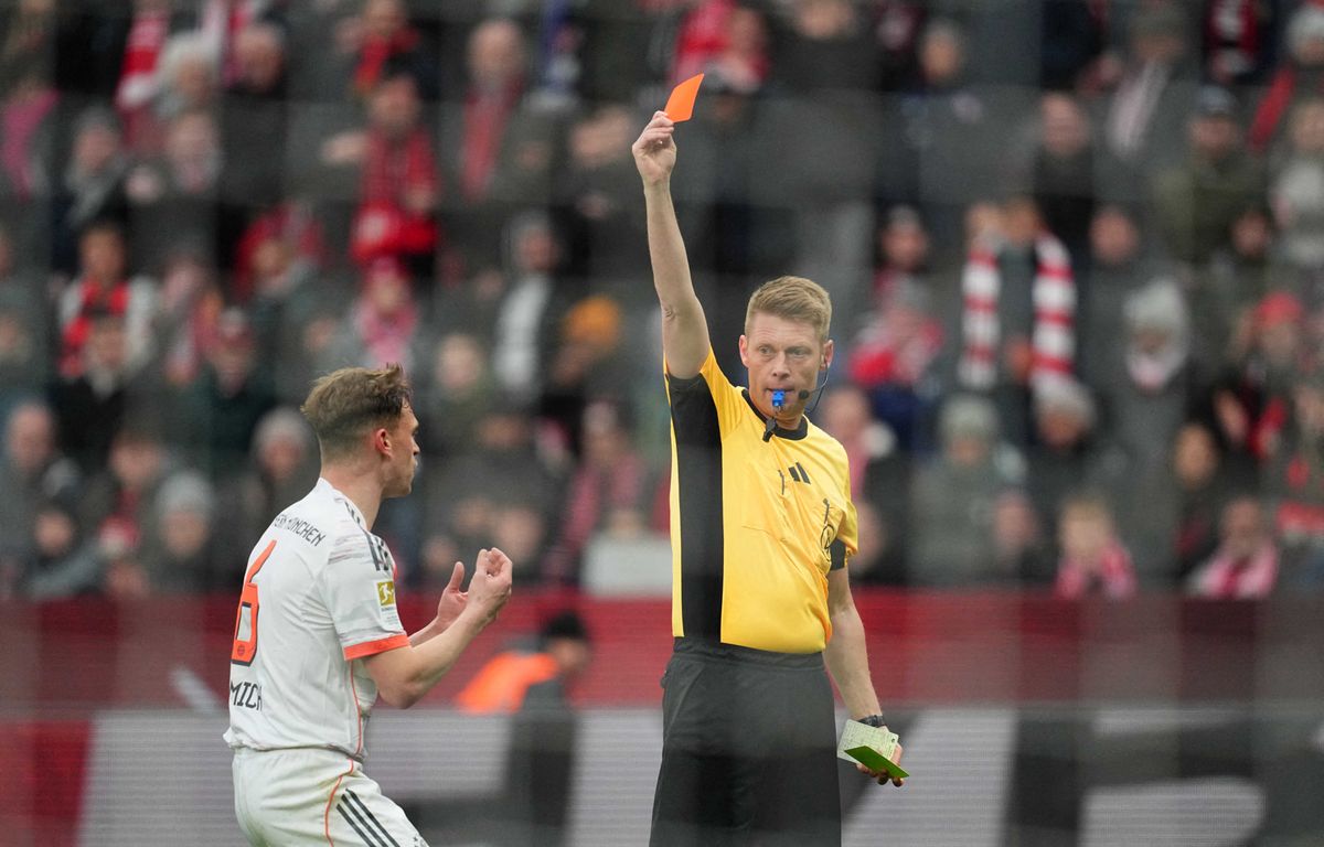 Vincent Kompany csapata két piros lapot kapott a Leverkusen ellen