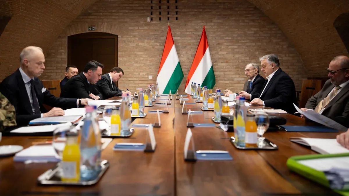 Orbán Viktor hétfő délelőtt összehívta a Védelmi tanácsot is (Forrás: Miniszterelnöki Kabinetiroda)