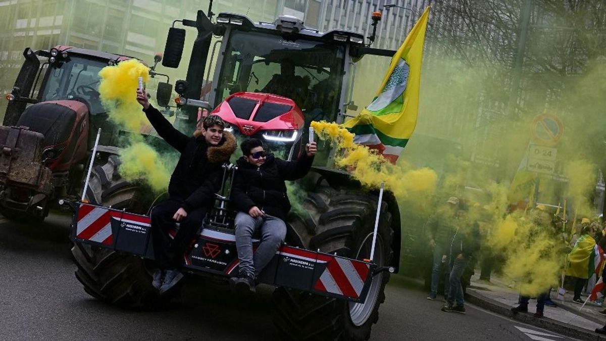 Lázadnak az olasz gazdák és fuvarozók a magas üzemanyagárak miatt