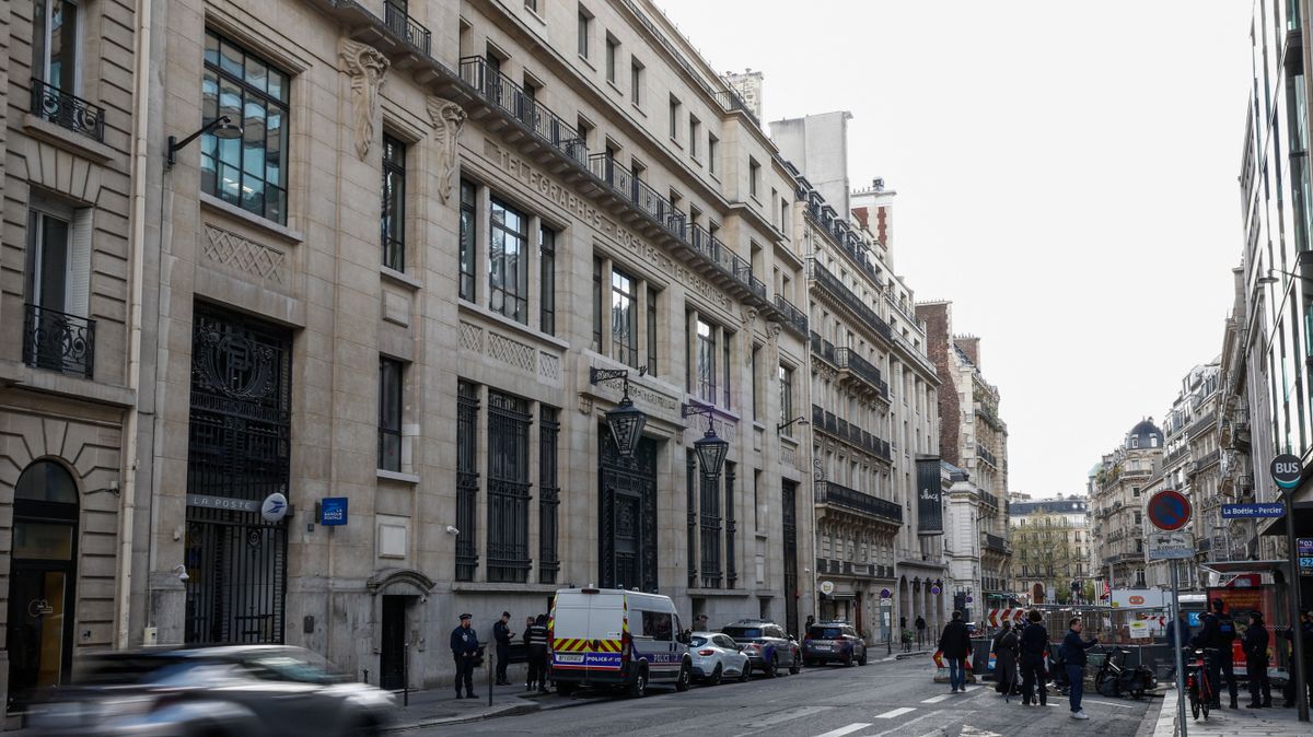 Párizs: újabb gyanúsítottakat vettek őrizetbe a meghiúsított pokolgépes merénylet miatt