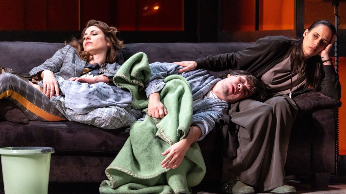 „Röhöghetsz rajtunk, de veled is ugyanez történik”