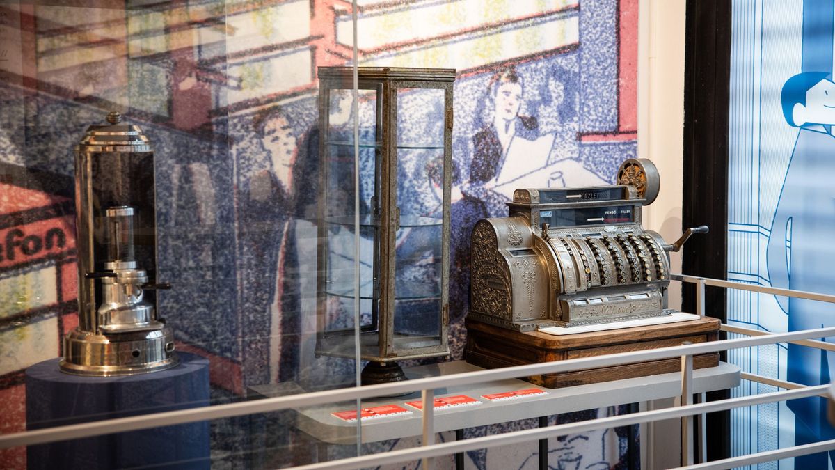  Fő a kávé – Kávétörténeti időutazás a régi kotyogósoktól az eszpresszógépekig + galéria