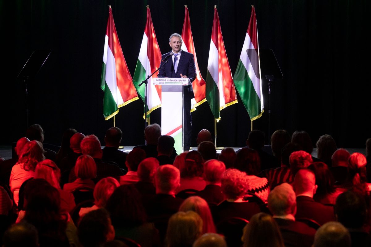 Budapest, 2026. február 15.
Adorján Béla, a Jobbik Magyarországért Mozgalom elnöke beszédet mond a párt kampánynyitó rendezvényén a fővárosi Offkultur rendezvényházban 2026. február 15-én.
MTI/Kocsis Zoltán