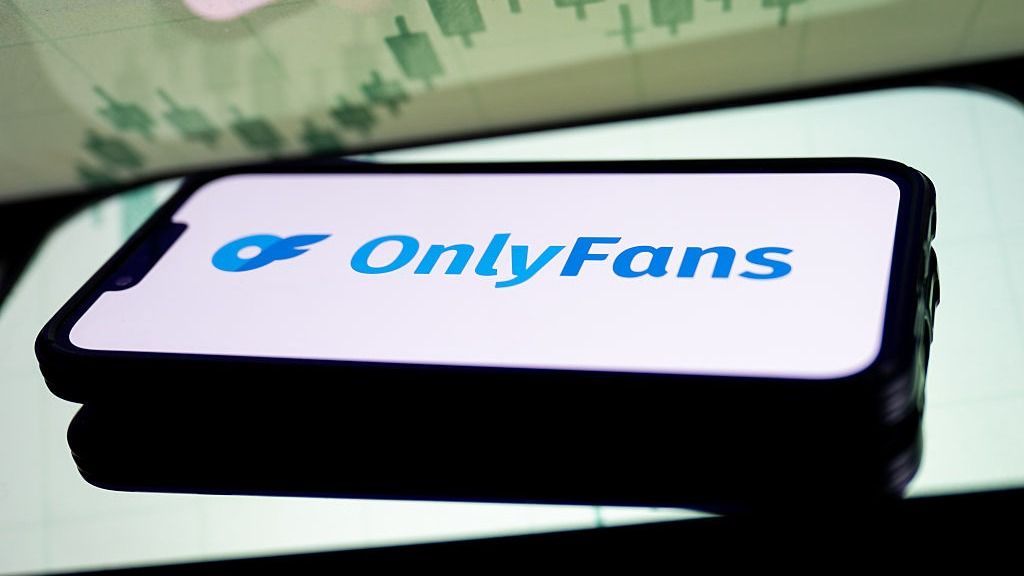 POLAND - 2025/10/24: In this photo illustration, a OnlyFans logo seen displayed on a smartphone. (Photo Illustration by Mateusz Slodkowski/SOPA Images/LightRocket via Getty Images)