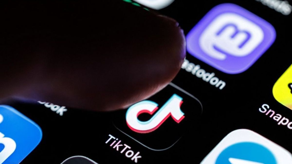 Radikális iszlamista tartalmak árasztják el a TikTokot