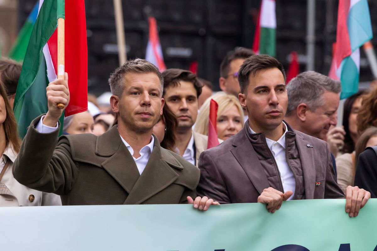 20251023 Budapest
Nemzeti Menet
Fotó: Máté Krisztián MK
MW Bulvár
Képen: Magyar Péter a Tisza párt elnöke, Radnai Márk, a Tisza Párt alelnöke