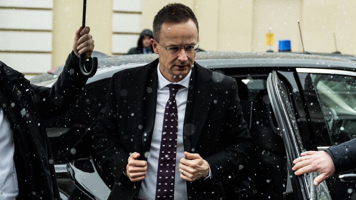 Szijjártó Péter az orosz energiáról: Súlyos ára lehet annak, ha Brüsszel nem lép végre + videó