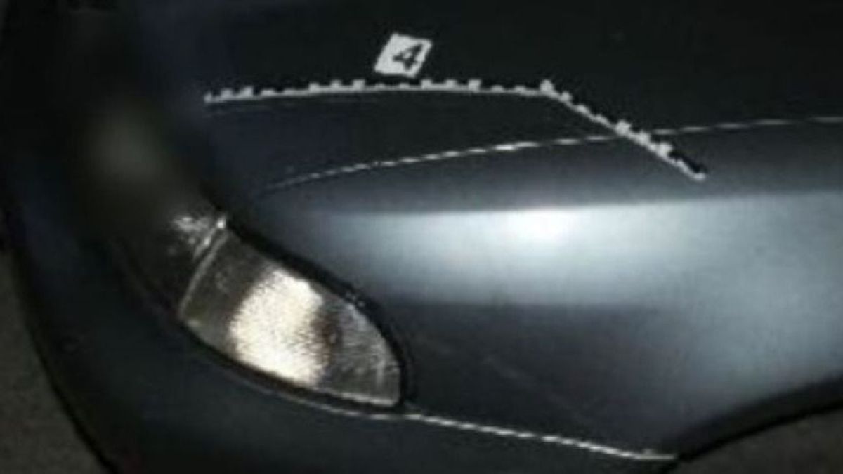 Akadályozták a behajtásban, kulccsal állt bosszút a szomszéd autóján