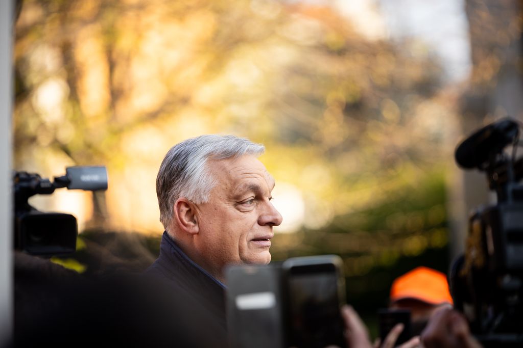 Orbán Viktor országjárás 
kampány