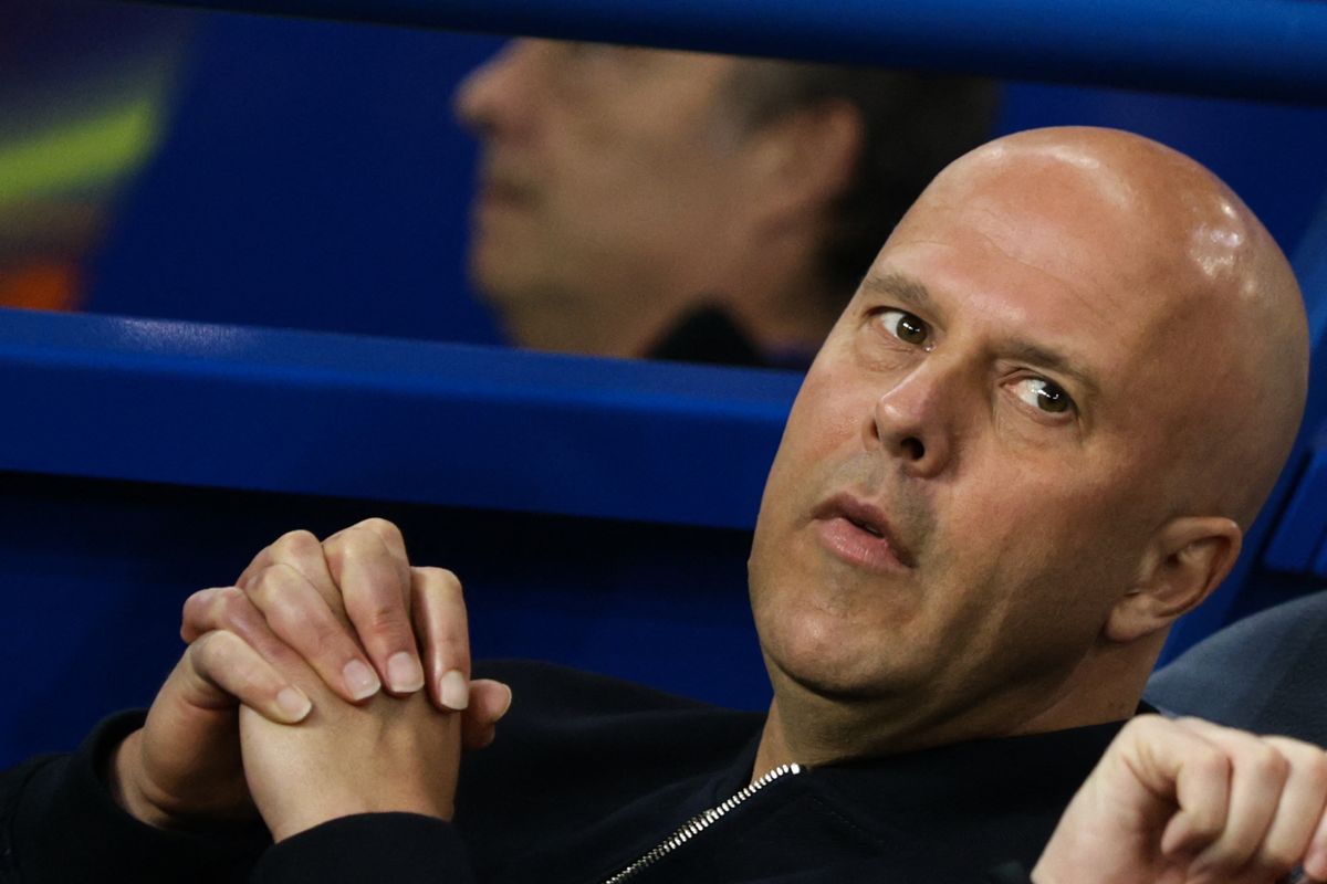 Arne Slot napjai megvannak számlálva a Liverpool élén, aki a meccsterveivel magának is ellentmond