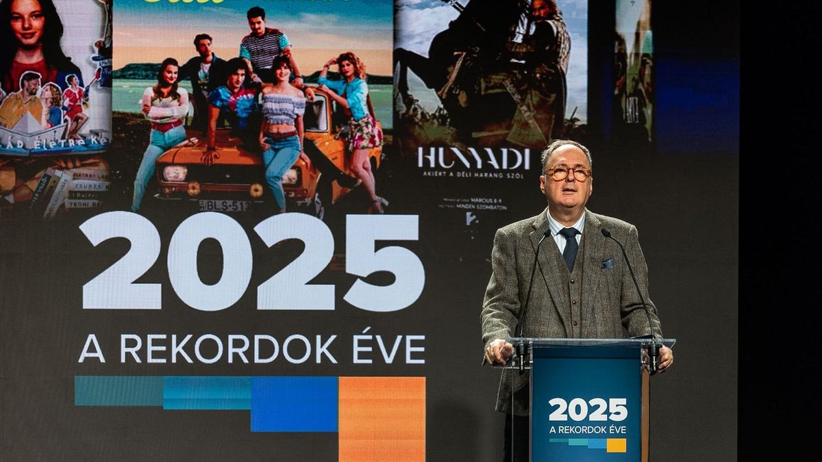 Kel Csaba a Nemzeti Filmintézet fóti filmgyártó bázisának idei névadórendezvényén. Fotó: Polyák Attila