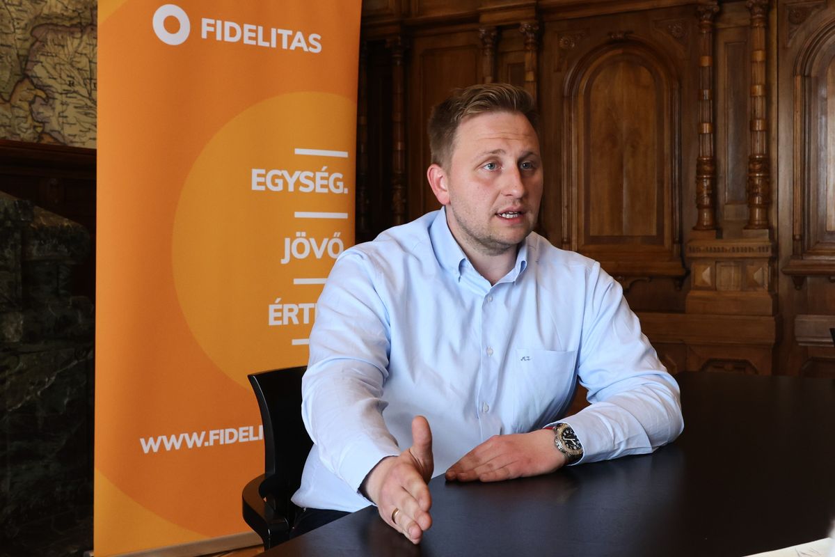 Mohácsy István
20260402 budapest lendvay u.i fidesz szekhaz mohacsy istvan a fidelitas elnoke havran zoltan magyar nemzet