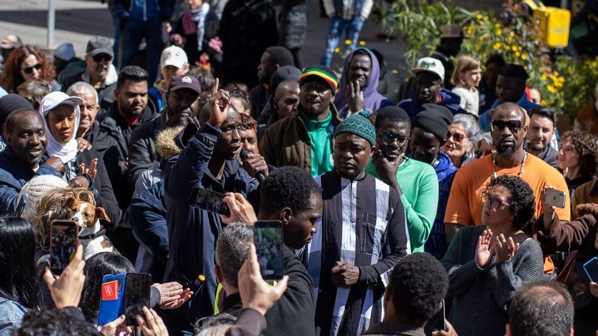 Tízből nyolc fiatal elutasítja a migránsamnesztiát, de a spanyol kormányt ez sem érdekli + videó