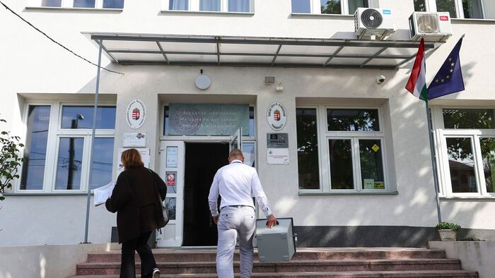 választás szavazás
mozgóurna