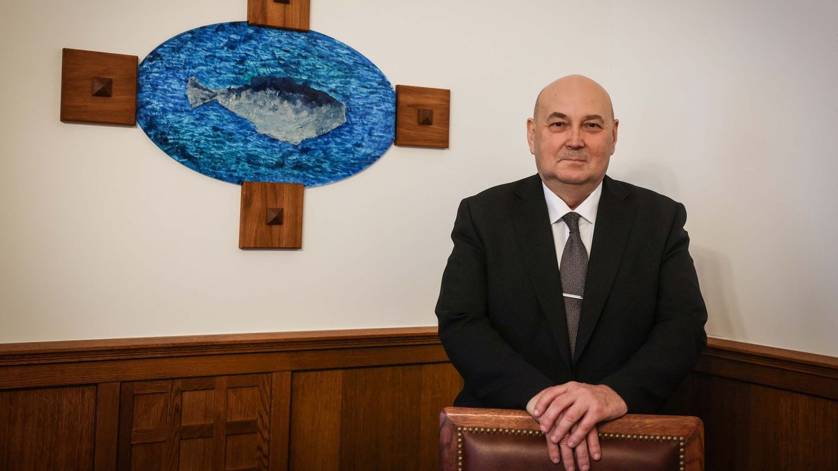 Isten nem a világ terheit kéri számon, hanem hogy észrevegyük azokat az embereket, akiket elénk hoz