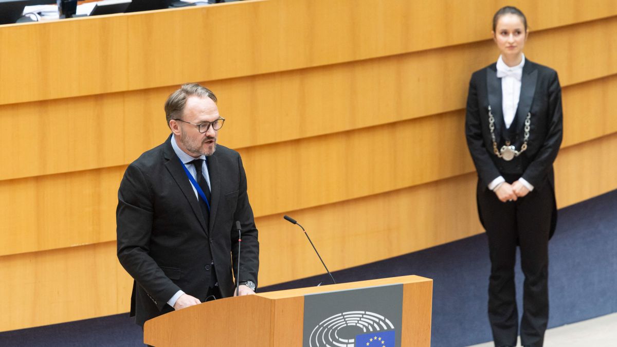 Az Európai Bizottság új lépésekkel kezelné az energiaválságot