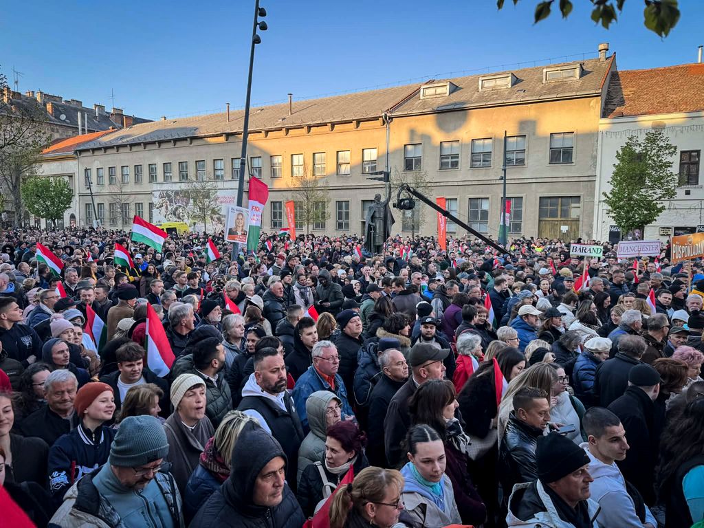 Orbán Viktor országjárás 
Debrecen 
kampány 
választás