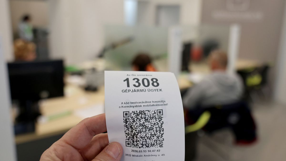 A választás napján is nyitva lesznek a kormányablakok