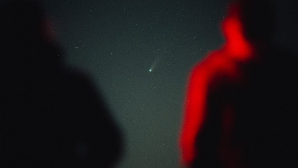 Ez az üstökös olyan rövid ideig marad látható, hogy aki most lemarad róla, annak újabb esélye már nem lesz