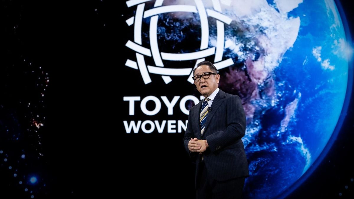 Mesterséges intelligenciába költöztek a Toyota elnökének gondolatai