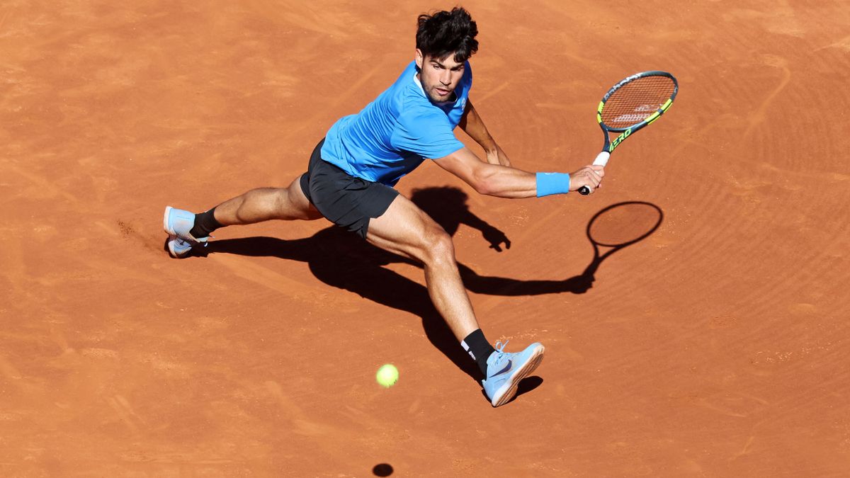 Carlos Alcaraz csuklója sérült meg Barcelonában 