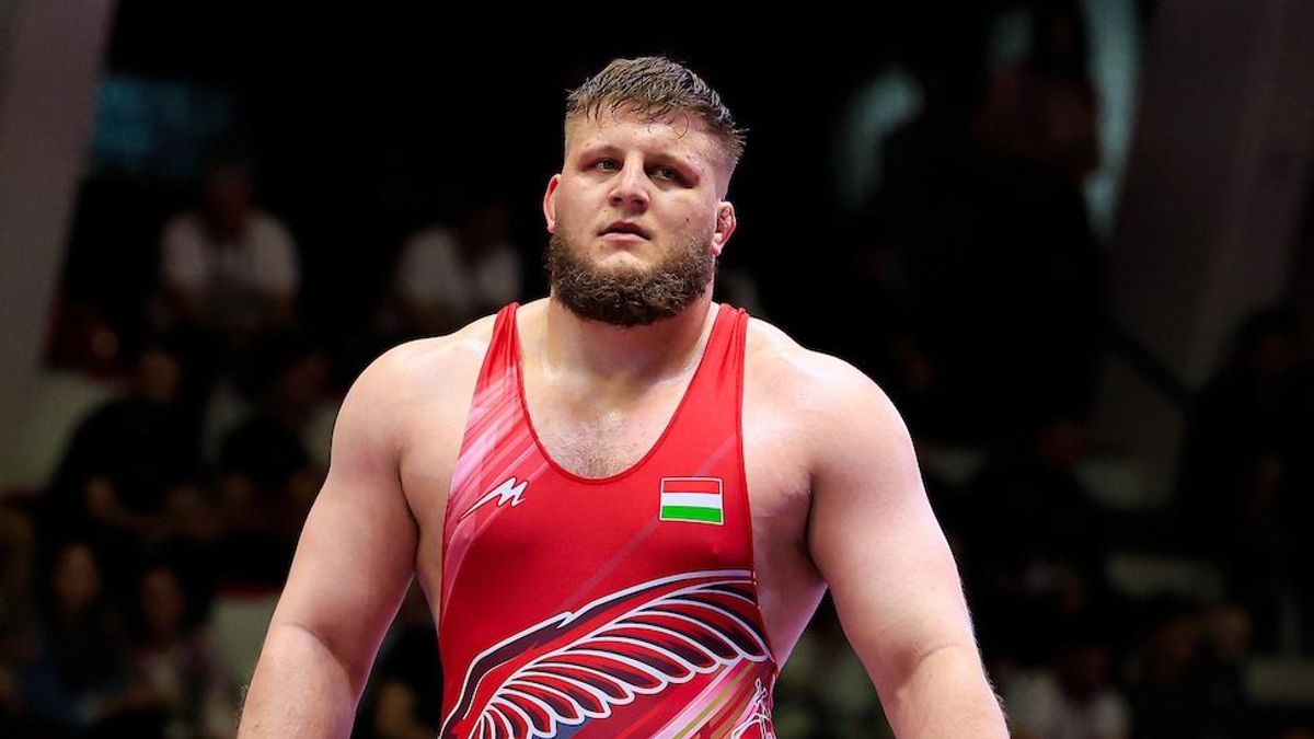 Földhöz vágták a magyar szövetségi kapitányt Albániában az Eb-n